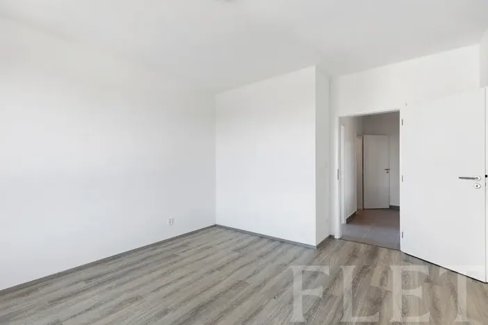 Prodej bytu 2+kk, Praha - Hloubětín, Za černým mostem, 55 m2