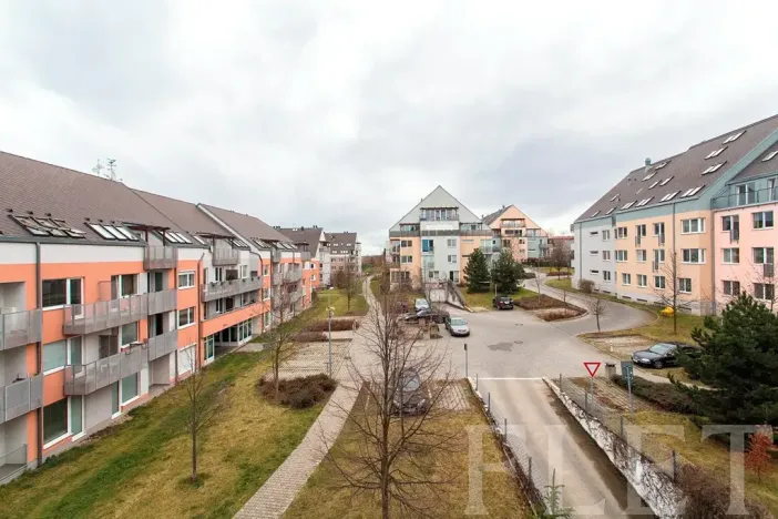 Prodej bytu 2+kk, Praha - Kbely, Pod Nouzovem, 56 m2