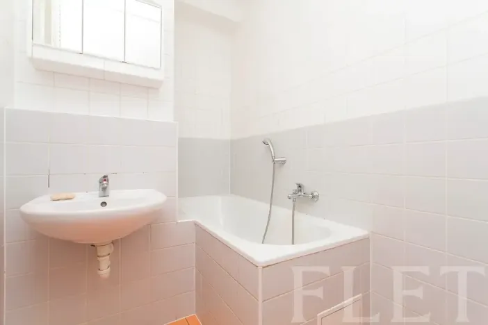 Prodej bytu 2+kk, Praha - Kbely, Pod Nouzovem, 45 m2