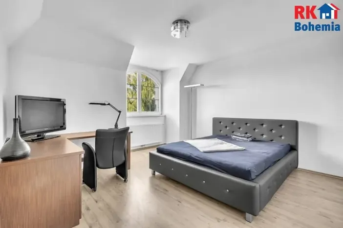 Prodej rodinného domu, Turnov, Křišťálová, 696 m2