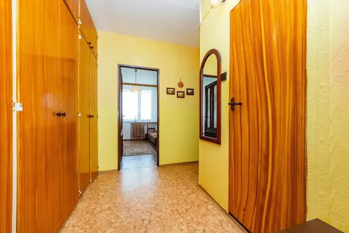 Prodej bytu 2+kk, Praha - Kobylisy, Třeboradická, 47 m2