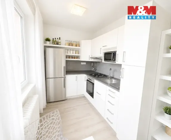 Prodej bytu 2+1, Ostrava - Poruba, Ľudovíta Štúra, 51 m2