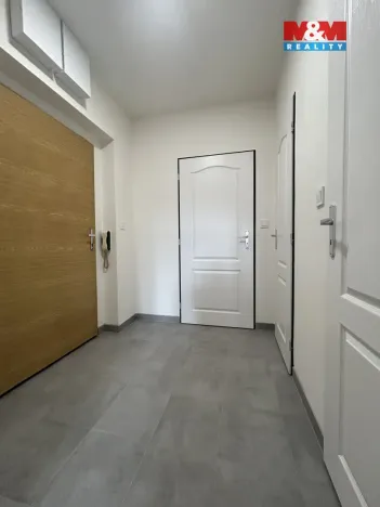 Pronájem bytu 2+1, Ústí nad Labem - Ústí nad Labem-centrum, Masarykova, 48 m2