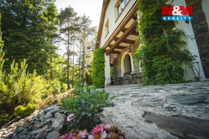 Prodej rodinného domu, Chrášťany - Černíkovice, 236 m2