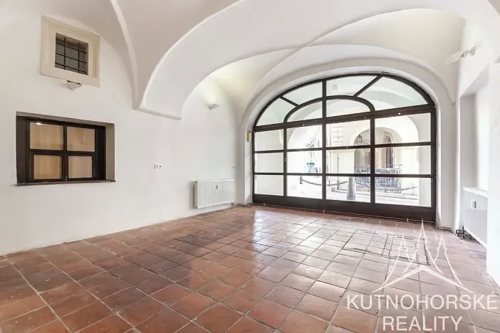 Pronájem obchodního prostoru, Kutná Hora, Husova, 195 m2