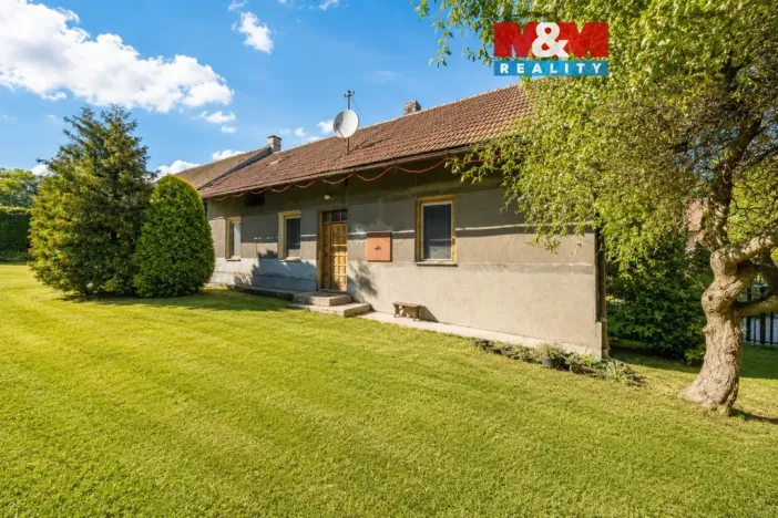Prodej zemědělské usedlosti, Chroustov, 140 m2