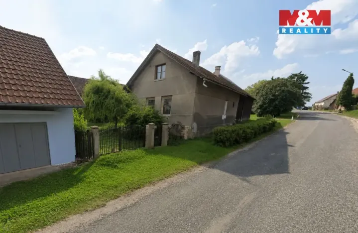 Prodej zemědělské usedlosti, Chroustov, 140 m2