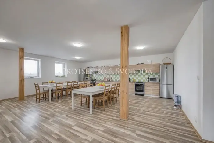 Prodej rodinného domu, Sedlečko u Soběslavě, 926 m2