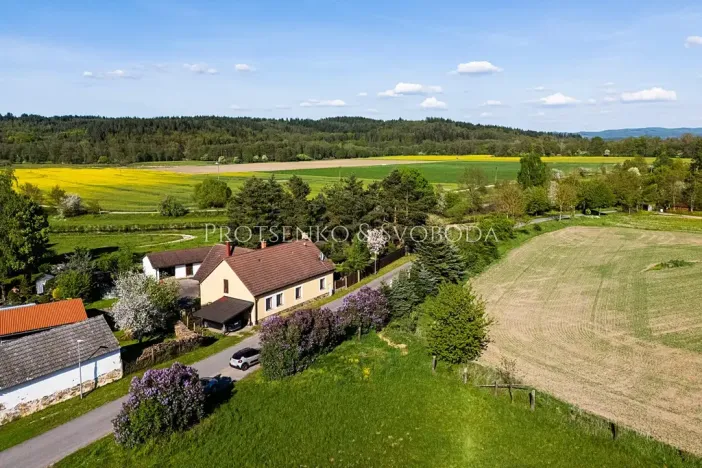Prodej rodinného domu, Heřmaň, 298 m2