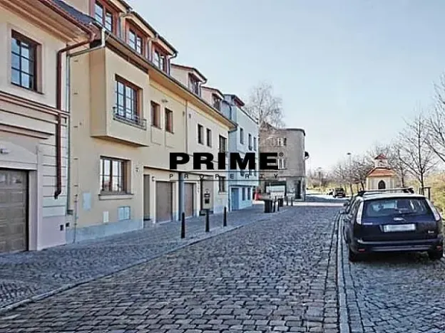 Pronájem kanceláře, Praha - Střešovice, Nad hradním vodojemem, 350 m2