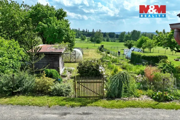 Prodej pozemku pro bydlení, Okrouhlička - Skřivánek, 1177 m2