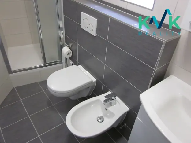 Pronájem bytu 1+1, Karlovy Vary, Jáchymovská, 46 m2