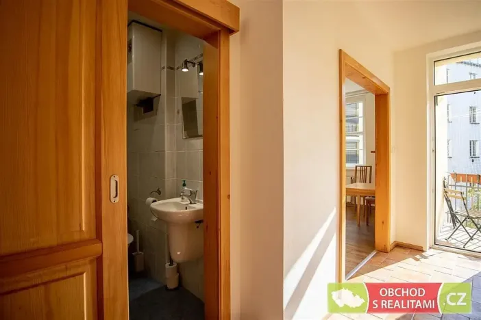 Pronájem bytu 2+kk, Praha, Nuselská, 52 m2
