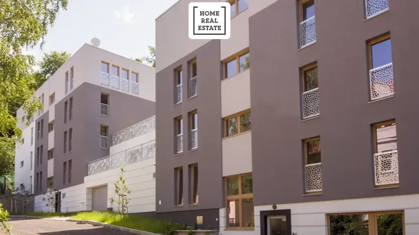 Prodej kanceláře, Karlovy Vary, Šumavská, 150 m2
