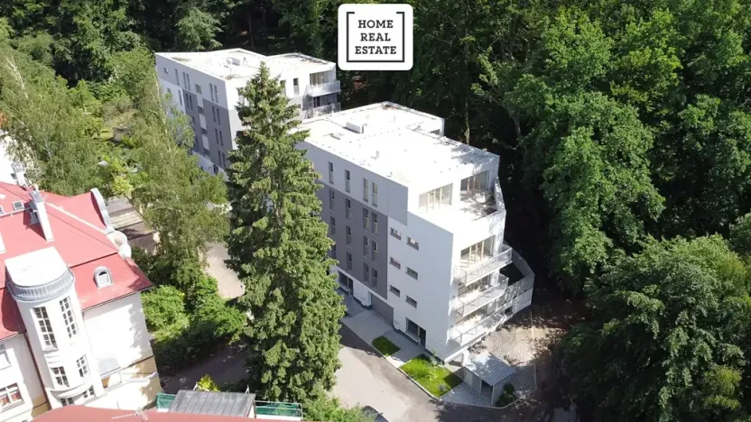Prodej obchodního prostoru, Karlovy Vary, Šumavská, 78 m2