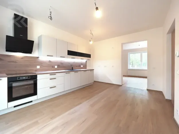 Pronájem rodinného domu, Praha - Radotín, Jaspisová, 100 m2