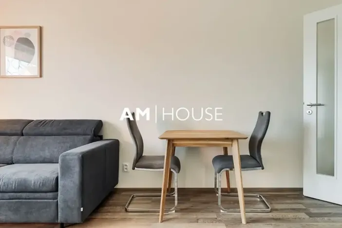 Pronájem bytu 1+kk, Praha - Vysočany, Strnadových, 34 m2