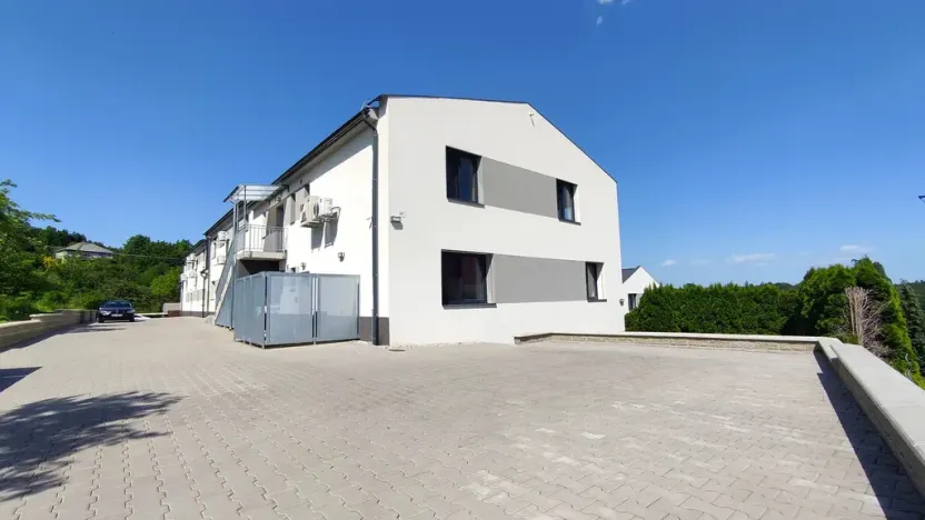 Pronájem bytu 3+1, Drozdov, 90 m2