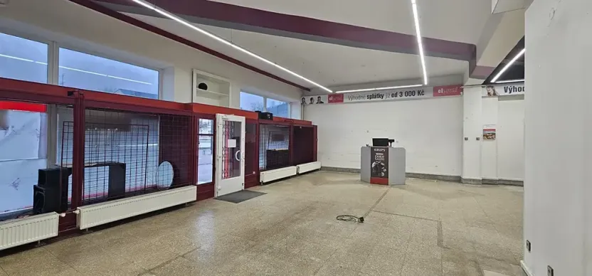 Pronájem obchodního prostoru, Letovice, Masarykovo náměstí, 100 m2