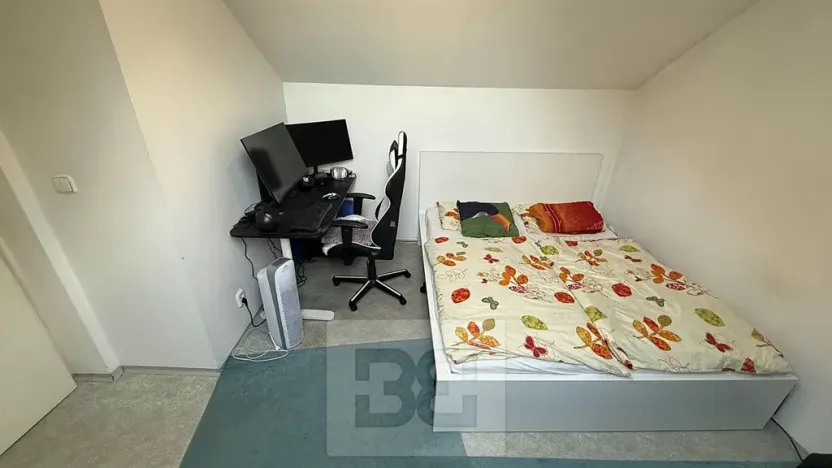 Pronájem bytu 2+kk, Praha - Nusle, Marie Cibulkové, 40 m2