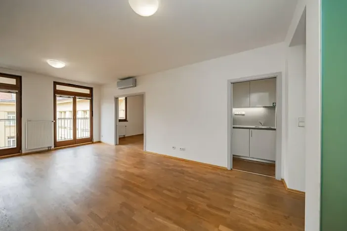 Pronájem bytu 5+1, Praha - Smíchov, Štefánikova, 168 m2
