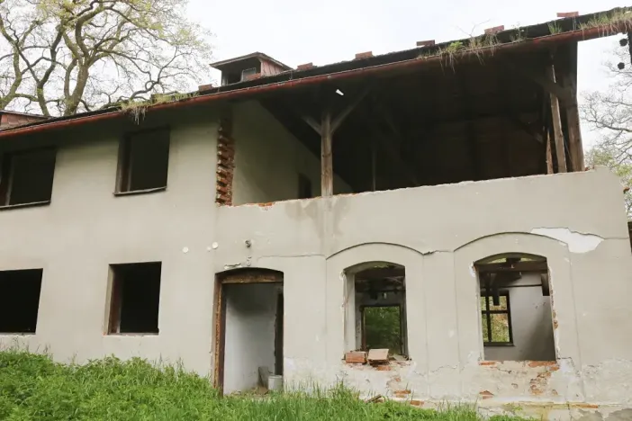 Prodej komerční nemovitosti, Šlapanov, 500 m2