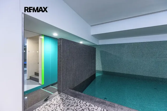Pronájem bytu 2+kk, Praha - Smíchov, Na Hřebenkách, 106 m2