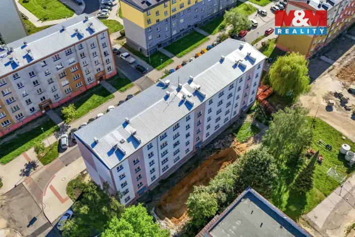 Prodej bytu 2+1, Cheb, V Zahradách, 60 m2