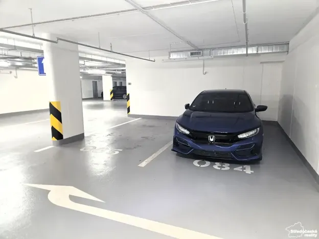 Pronájem bytu 1+kk, Praha - Hloubětín, Poděbradská, 31 m2