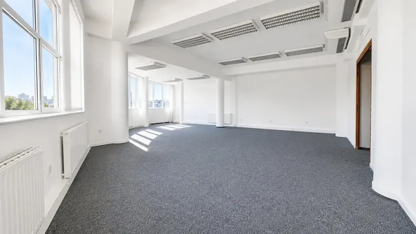 Pronájem kanceláře, Brno, Olomoucká, 163 m2