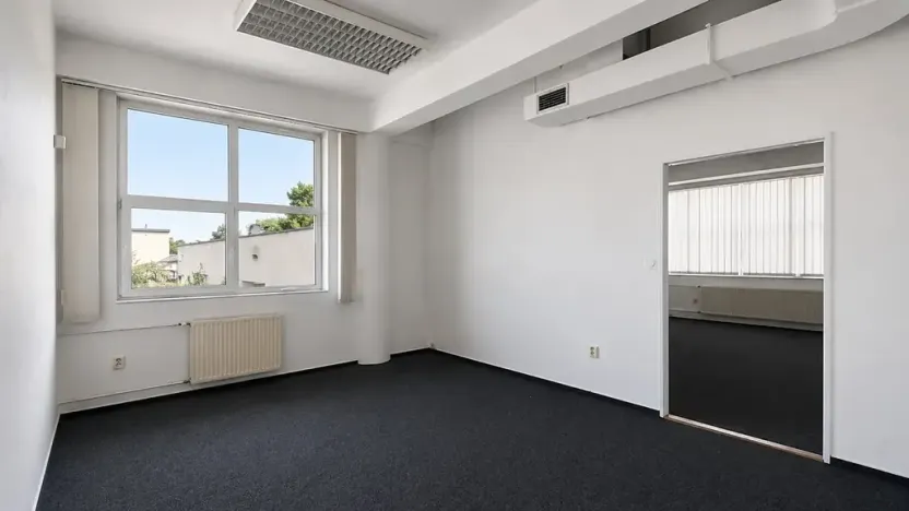 Pronájem kanceláře, Brno, Olomoucká, 163 m2