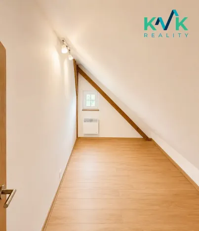 Pronájem bytu 3+kk, Karlovy Vary, Dalovická, 64 m2
