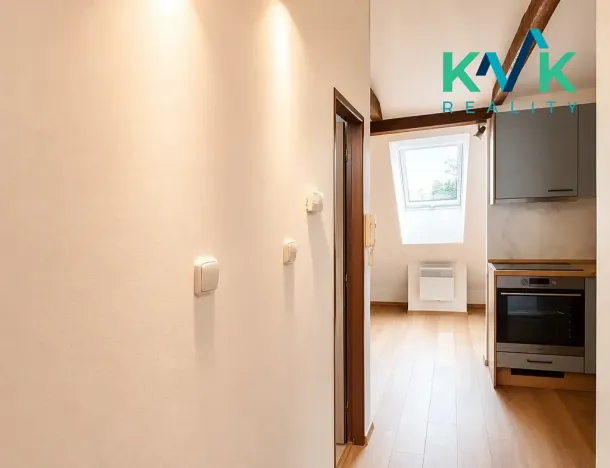 Pronájem bytu 3+kk, Karlovy Vary, Dalovická, 64 m2