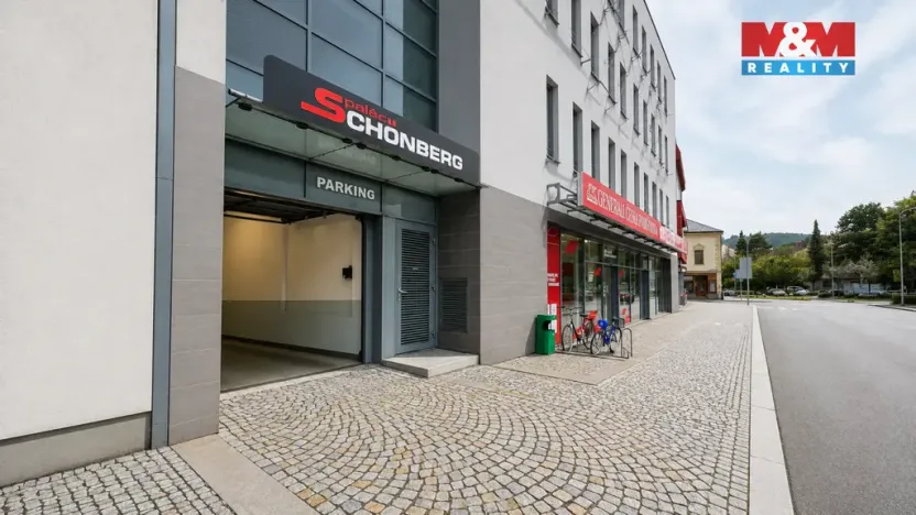 Pronájem garážového stání, Šumperk, Langrova, 13 m2