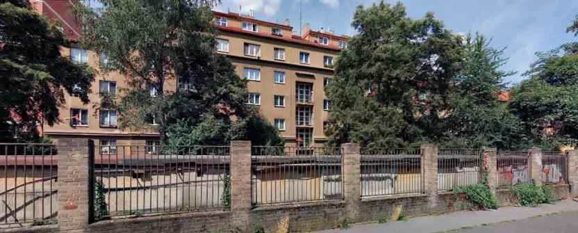 Pronájem garáže, Praha - Braník, Na Mlejnku, 15 m2