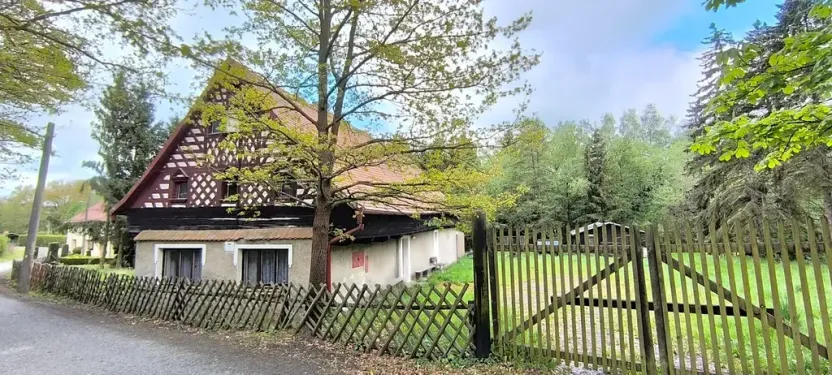 Prodej rodinného domu, Okrouhlá, 321 m2
