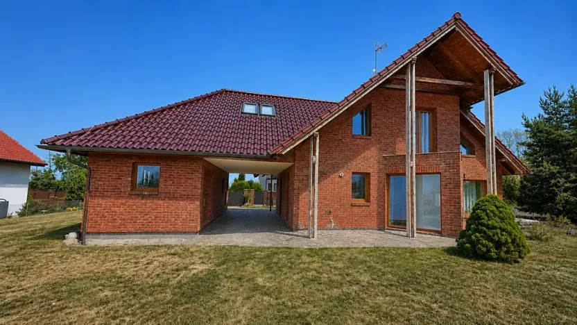 Prodej rodinného domu, Hrdlořezy, 165 m2