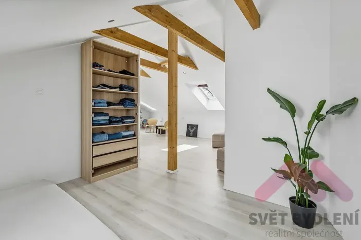 Prodej rodinného domu, Tehov, Všestarská, 300 m2