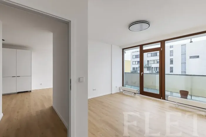 Pronájem bytu 2+kk, Praha - Holešovice, Poupětova, 50 m2