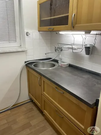 Pronájem bytu 1+kk, Praha, Podolská, 30 m2