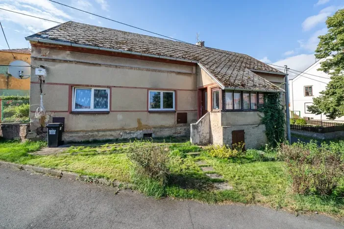 Prodej rodinného domu, Lišany, Na vrškách, 115 m2