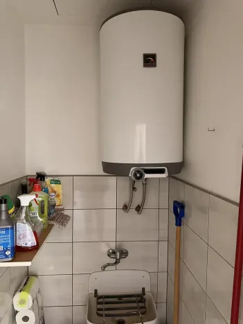 Prodej obchodního prostoru, Děčín, Krásnostudenecká, 420 m2