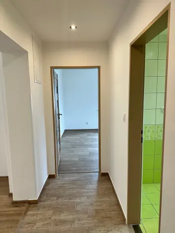 Pronájem bytu 2+1, Děčín, Škroupova, 64 m2