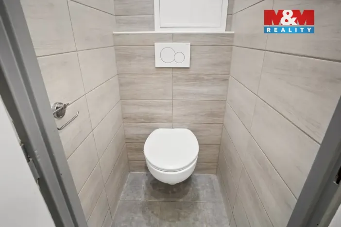 Prodej bytu 2+1, Kladno - Kročehlavy, Polská, 47 m2