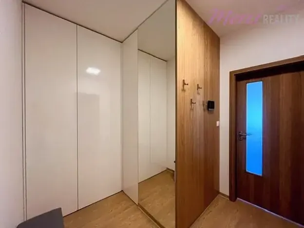 Prodej bytu 2+kk, Otrokovice, Příčná, 56 m2