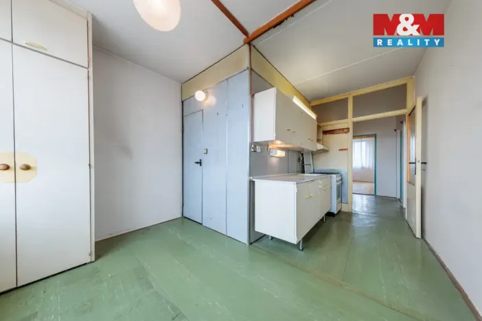 Prodej bytu 3+1, Sokolov, Švabinského, 78 m2