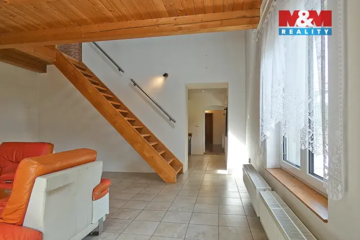 Prodej rodinného domu, Krupá, 186 m2