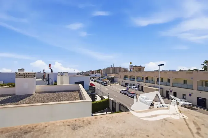 Prodej rodinného domu, Orihuela, Španělsko, Paseo Marítimo de Punta Prima, 84 m2