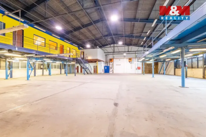 Prodej výrobních prostor, Slavičín, 714 m2