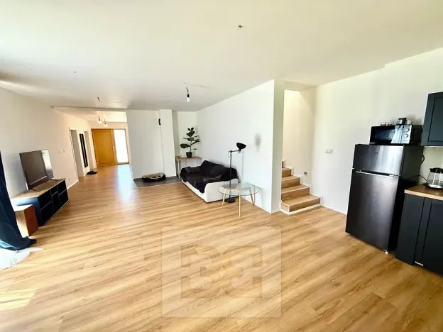 Pronájem rodinného domu, Unhošť, Na Čeperce, 181 m2
